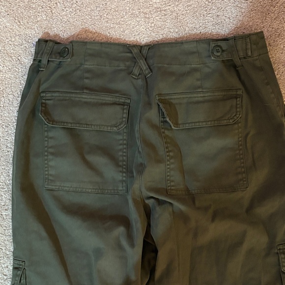 Universal Thread Women's Olive Wide Leg Pants - Picture 5 of 5